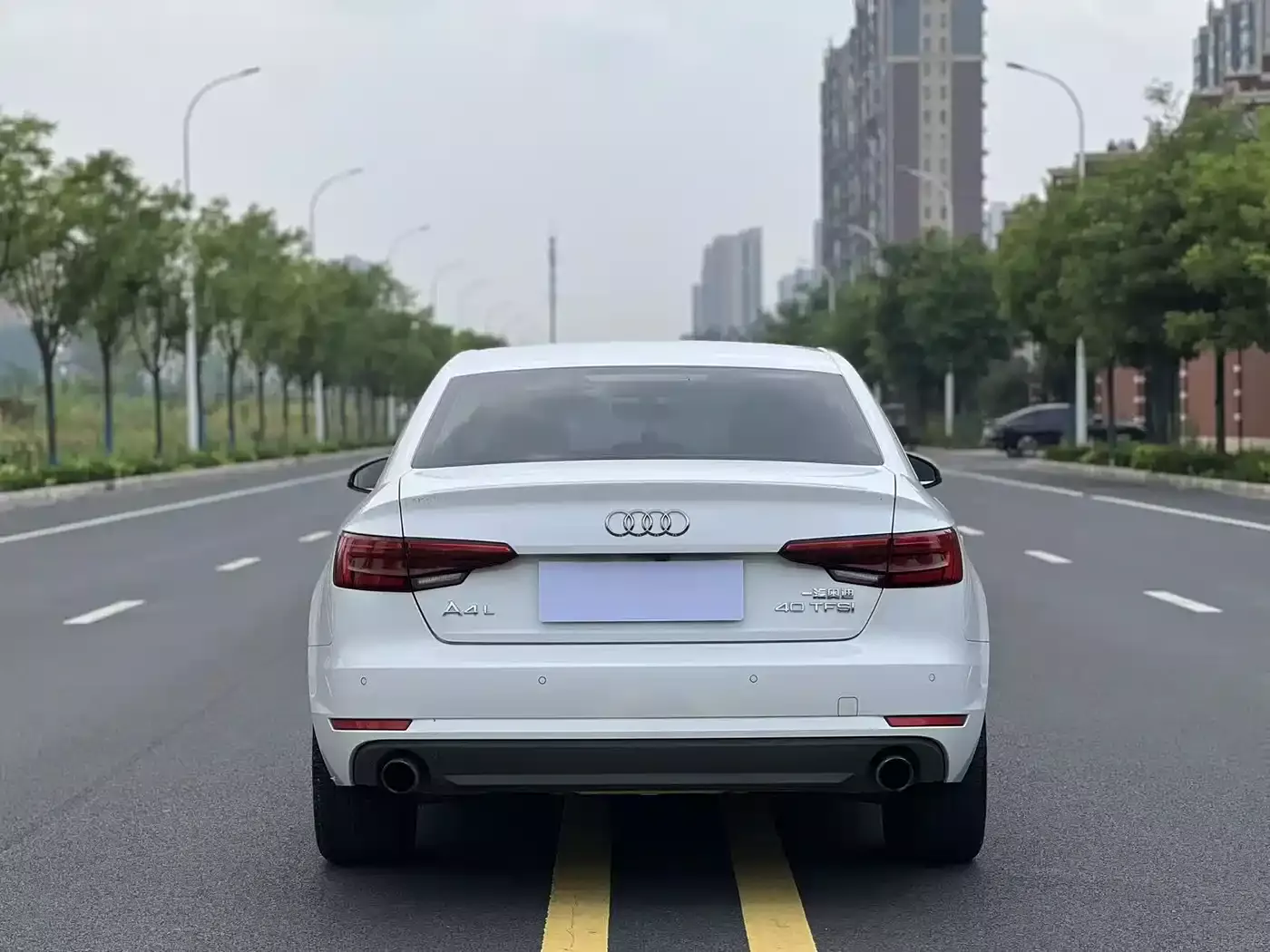 Audi A4L 2017 Plus 40 TFSI Progressive фото 8