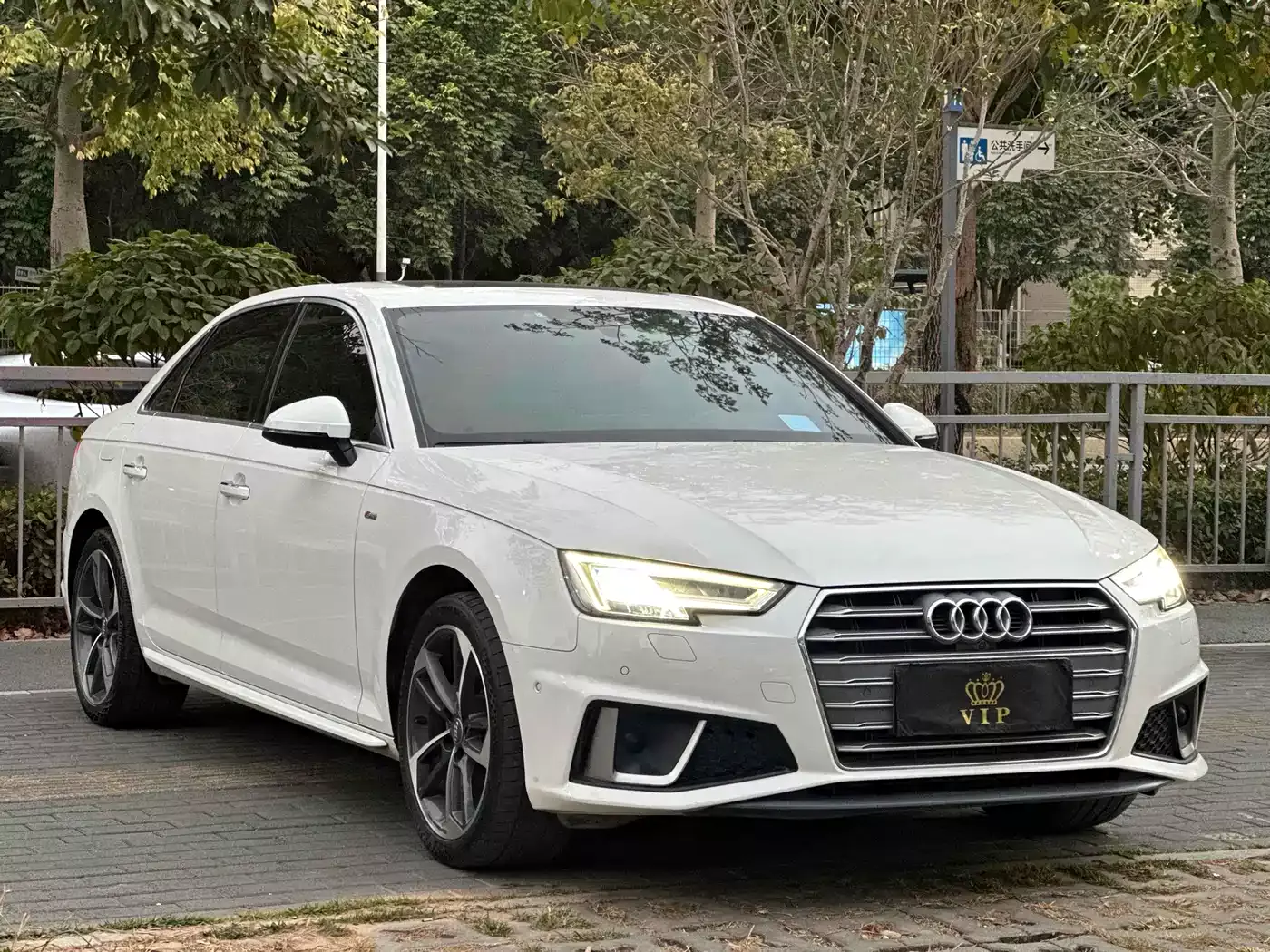 Audi A4L 2019 40 TFSI Sport (China V) фото 3