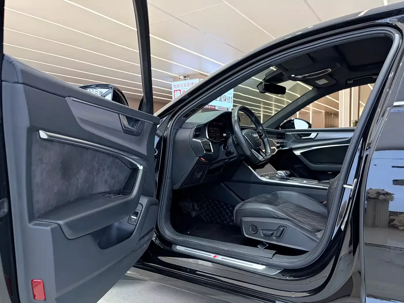 Audi A6L 2019 55 TFSI quattro Exclusive Dynamic фото 8