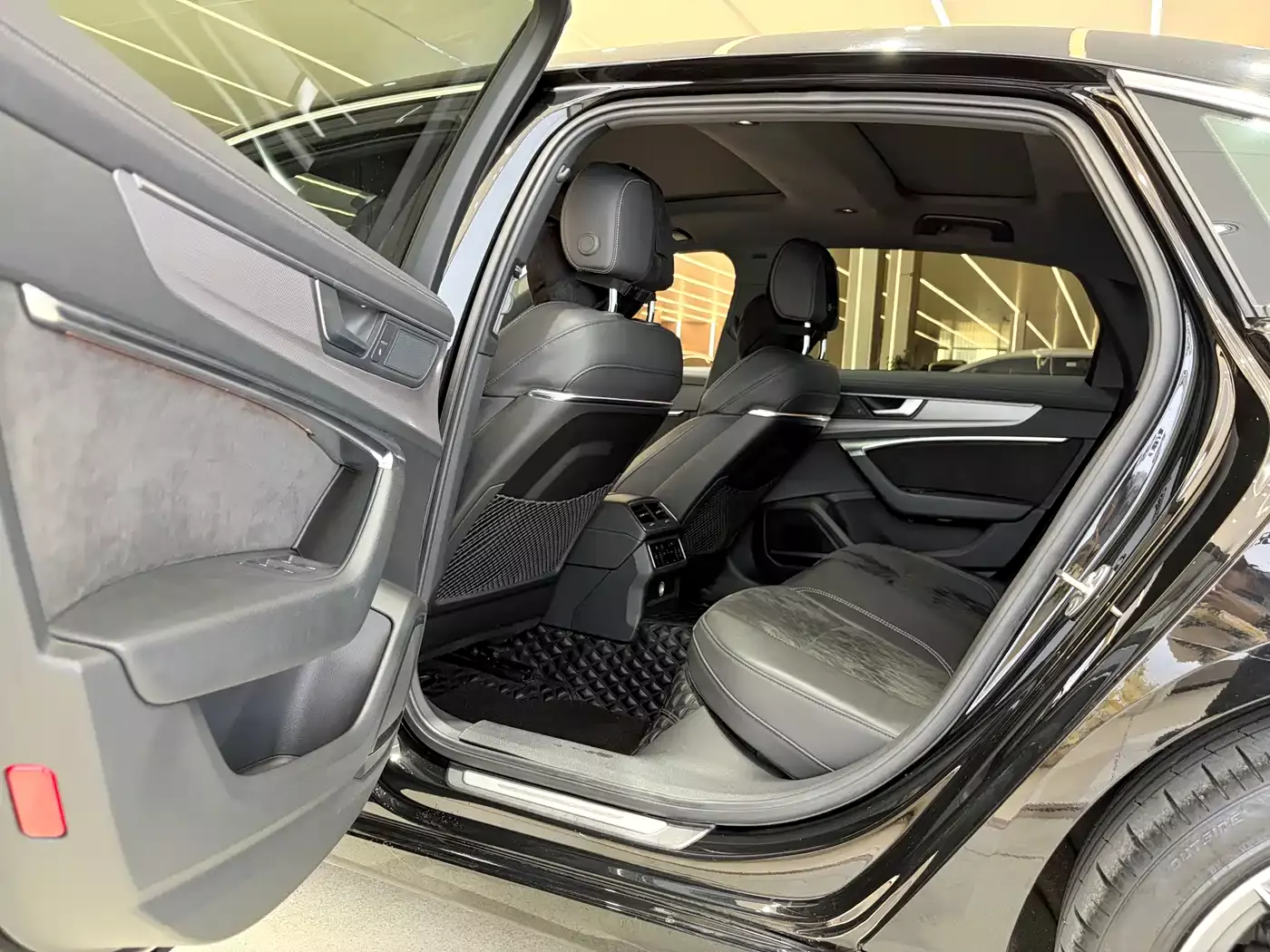 Audi A6L 2019 55 TFSI quattro Exclusive Dynamic фото 18