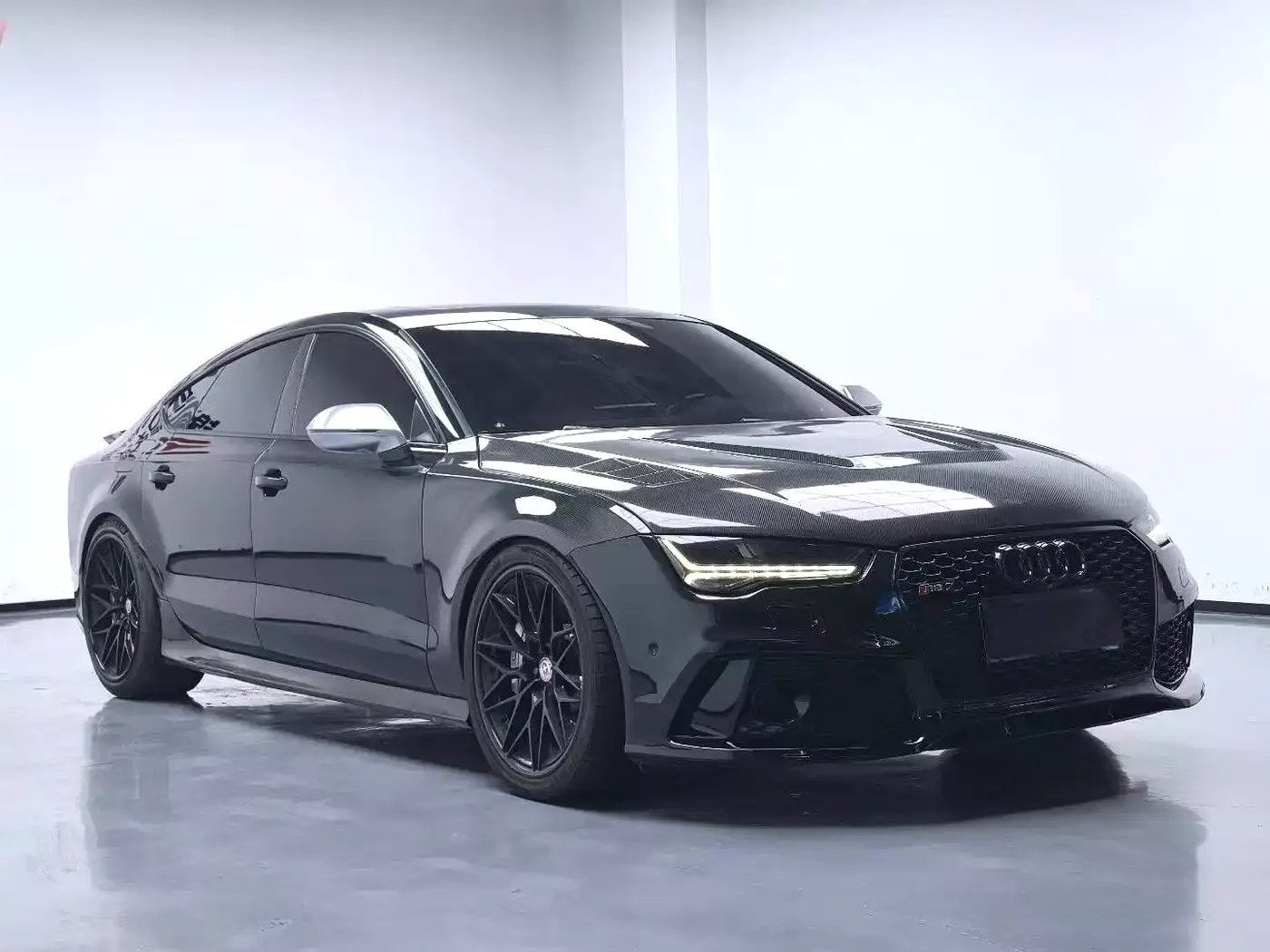 Audi RS 7 2016 RS 7 4.0T Sportback фото 3