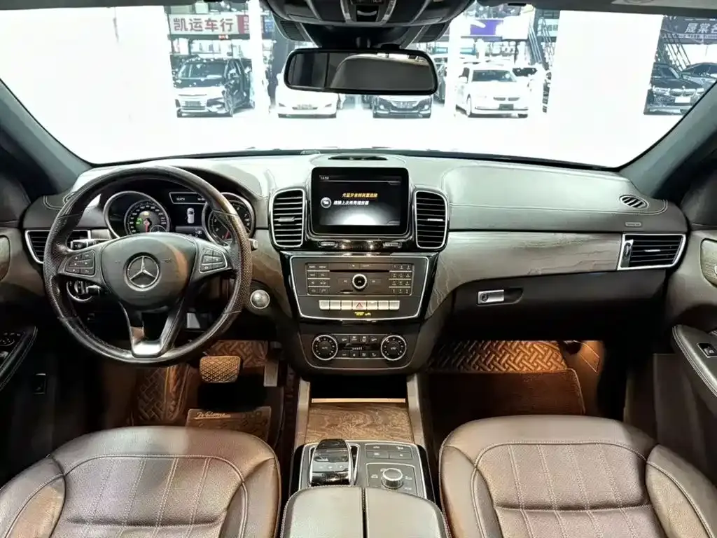 Mercedes-Benz GLE 2017 GLE 400 4MATIC фото 5