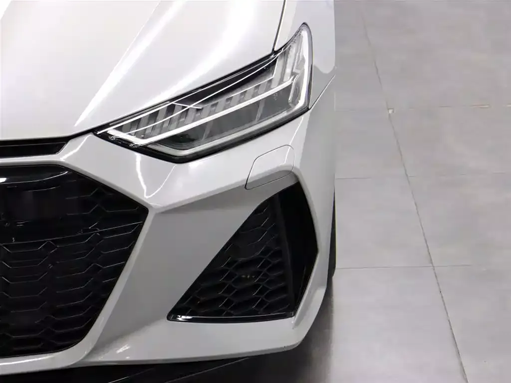 Audi A7L 2023 45 TFSI quattro S-line Black Warrior Edition фото 5