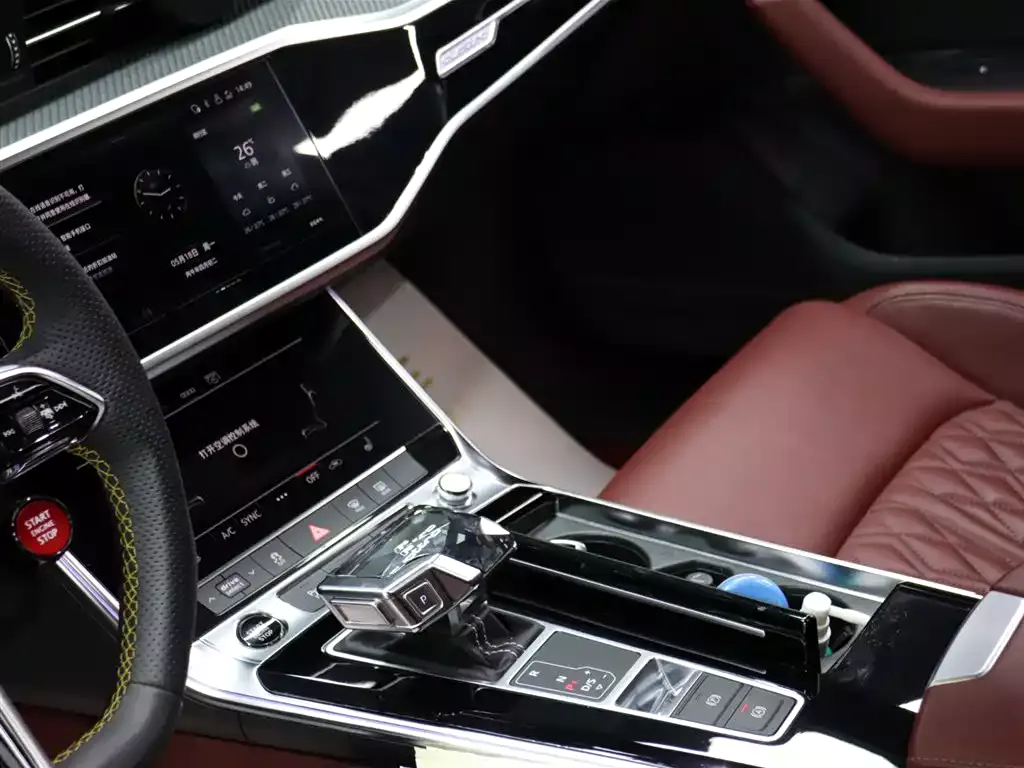Audi A7L 2023 45 TFSI quattro S-line Black Warrior Edition фото 9