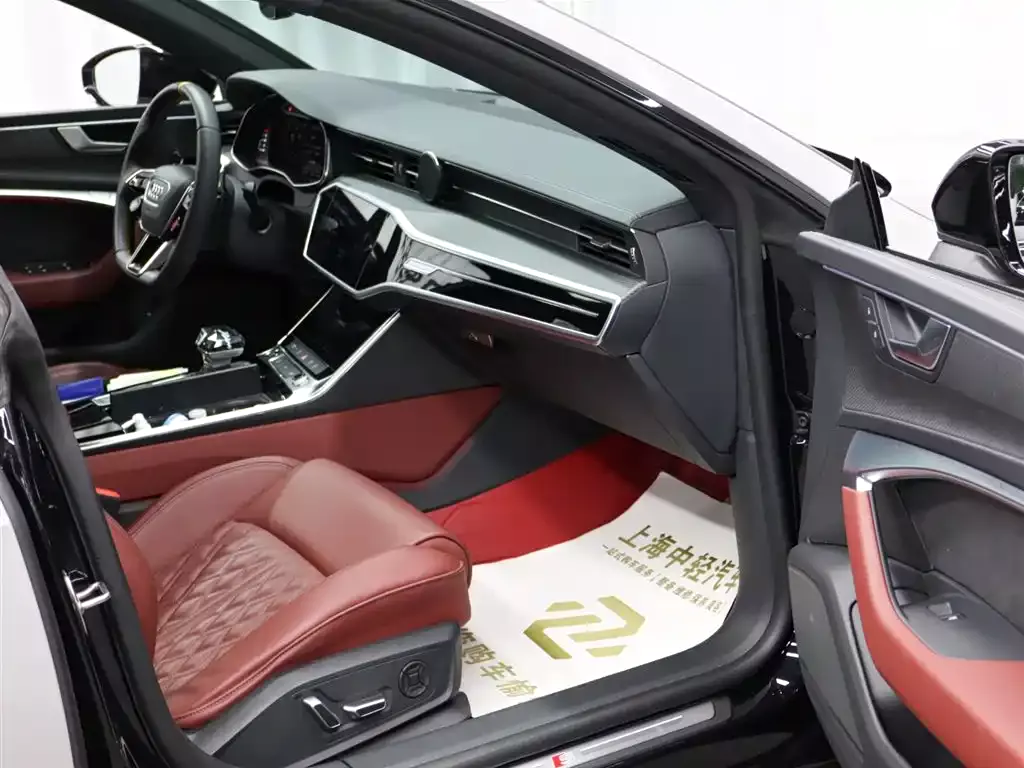 Audi A7L 2023 45 TFSI quattro S-line Black Warrior Edition фото 18