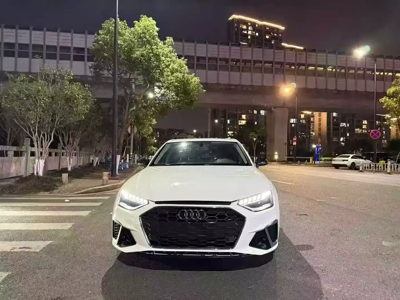 Audi A4L 2020 40 TFSI Fashion Dynamic Edition
