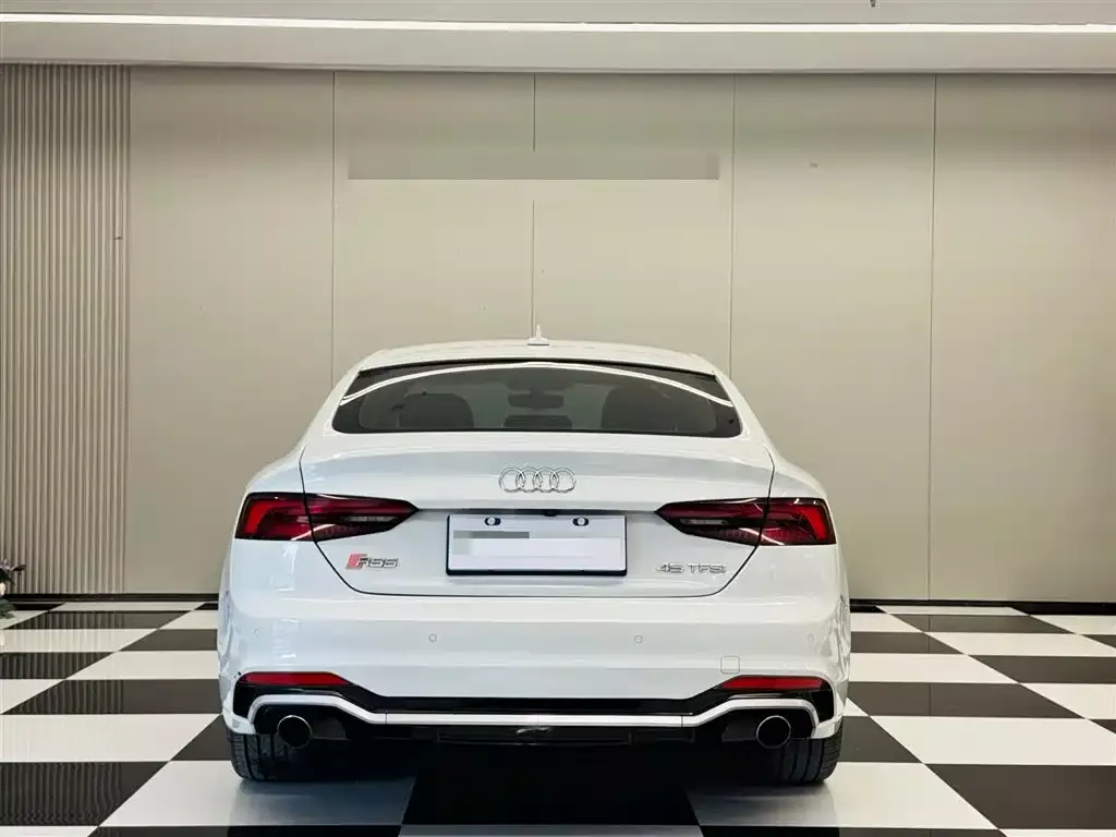 Audi A5 (Import) 2019 Sportback 40 TFSI Fashion фото 4