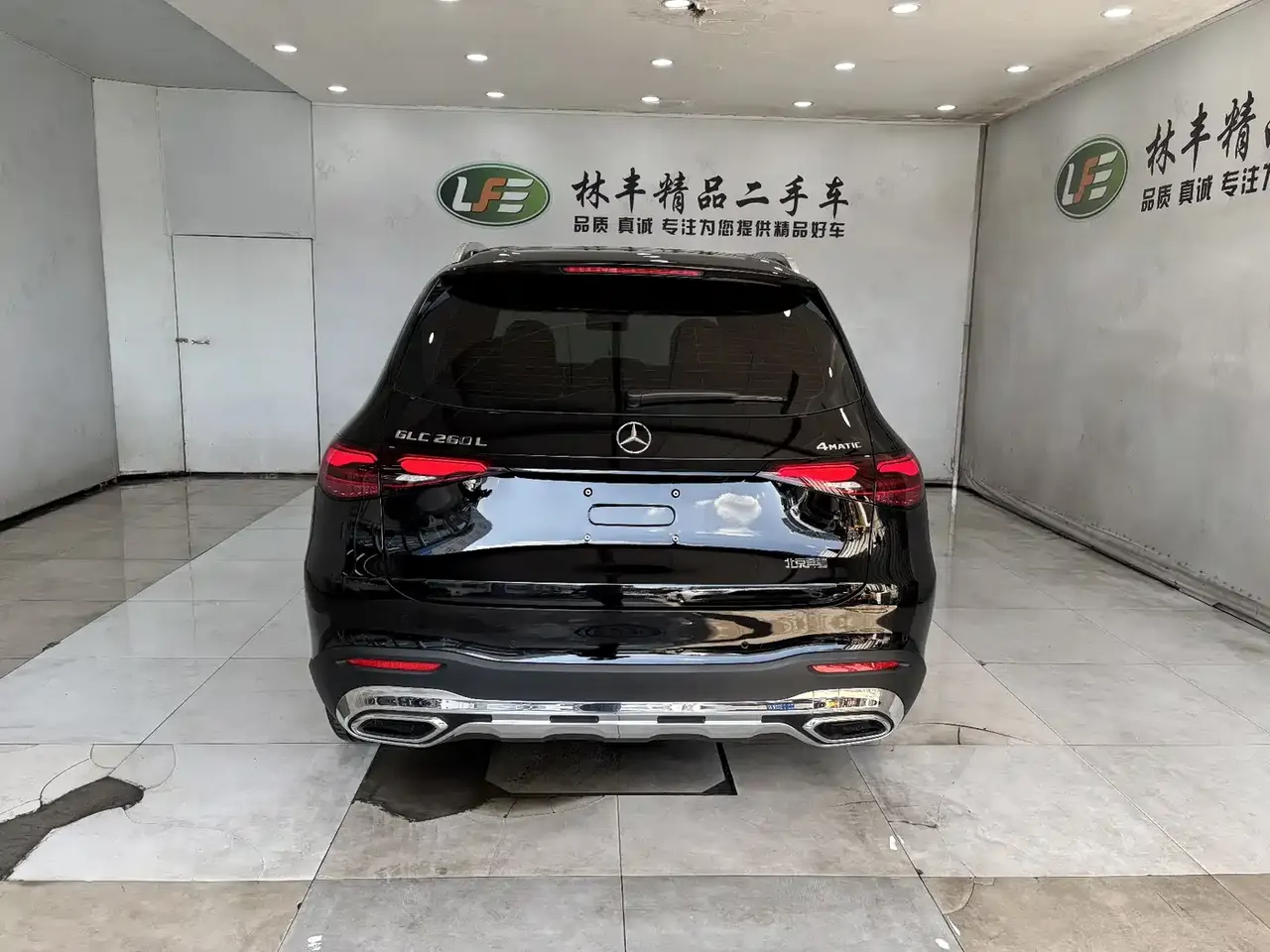 Mercedes-Benz GLC 2026 GLC 260 L 4MATIC Classic Edition фото 7