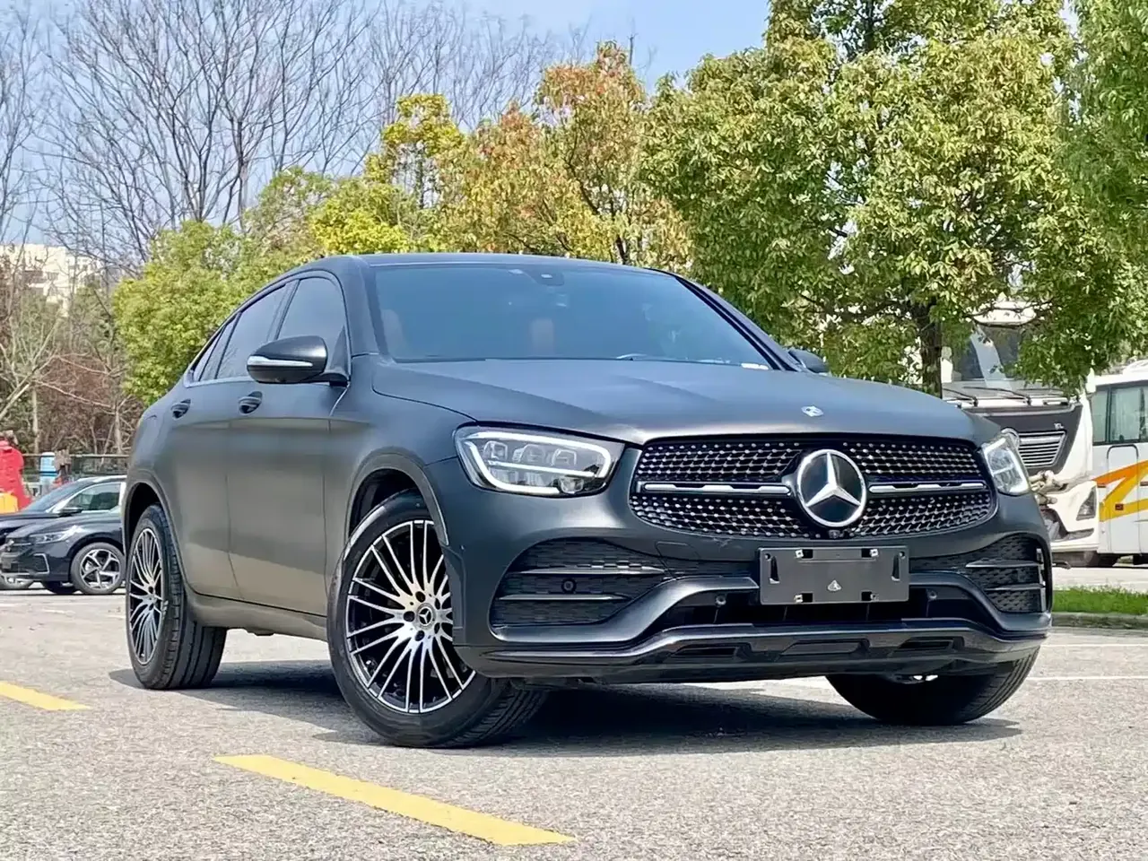 Mercedes-Benz GLC Coupe 2020 GLC 260 4MATIC Coupe SUV