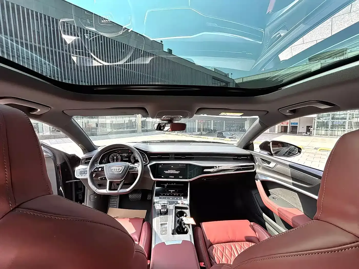 Audi A7L 2024 45TFSI S-line Dream Edition Crystal Package фото 5