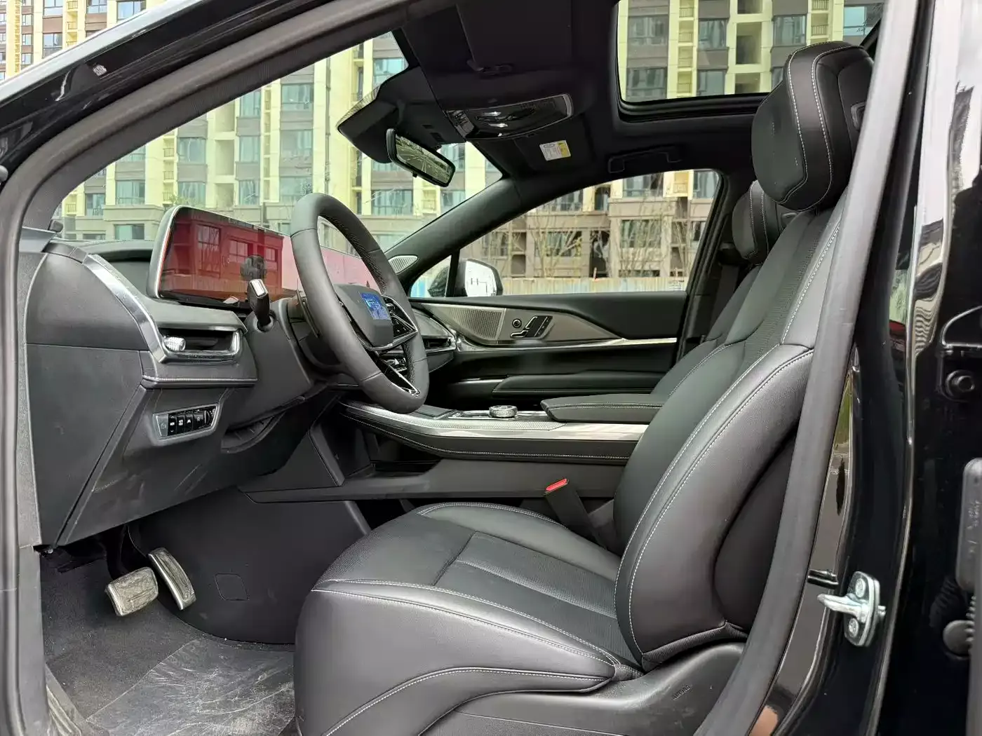 Cadillac XT5 2025 2.0T Premium Model фото 6