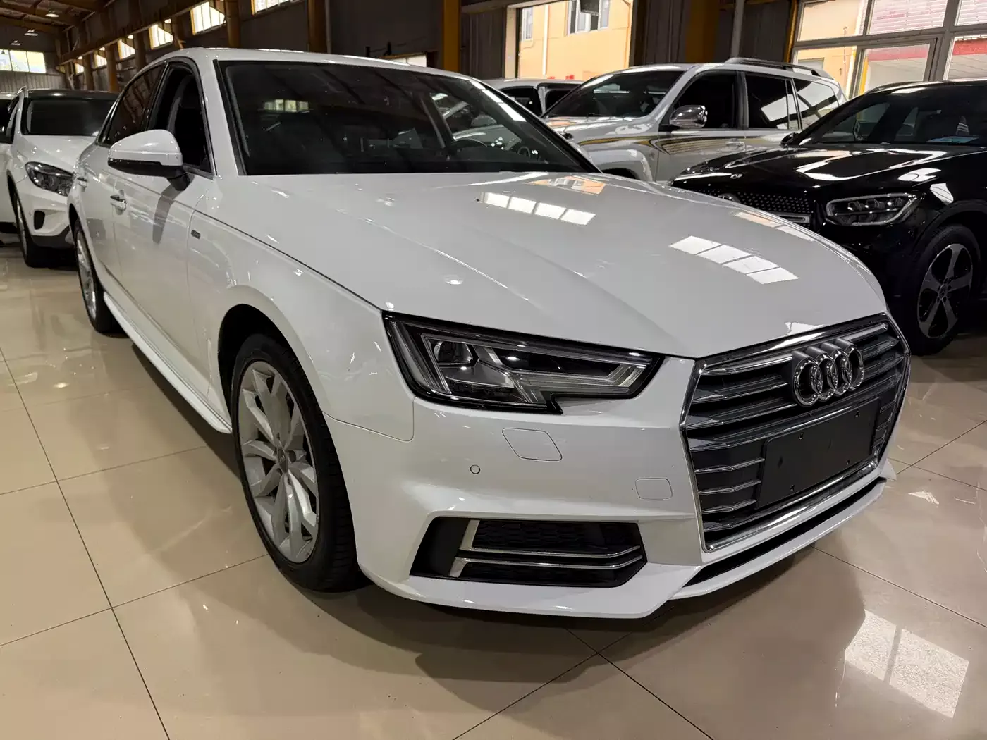 Audi A4L 2018 30th Anniversary 40 TFSI Fashion фото 3
