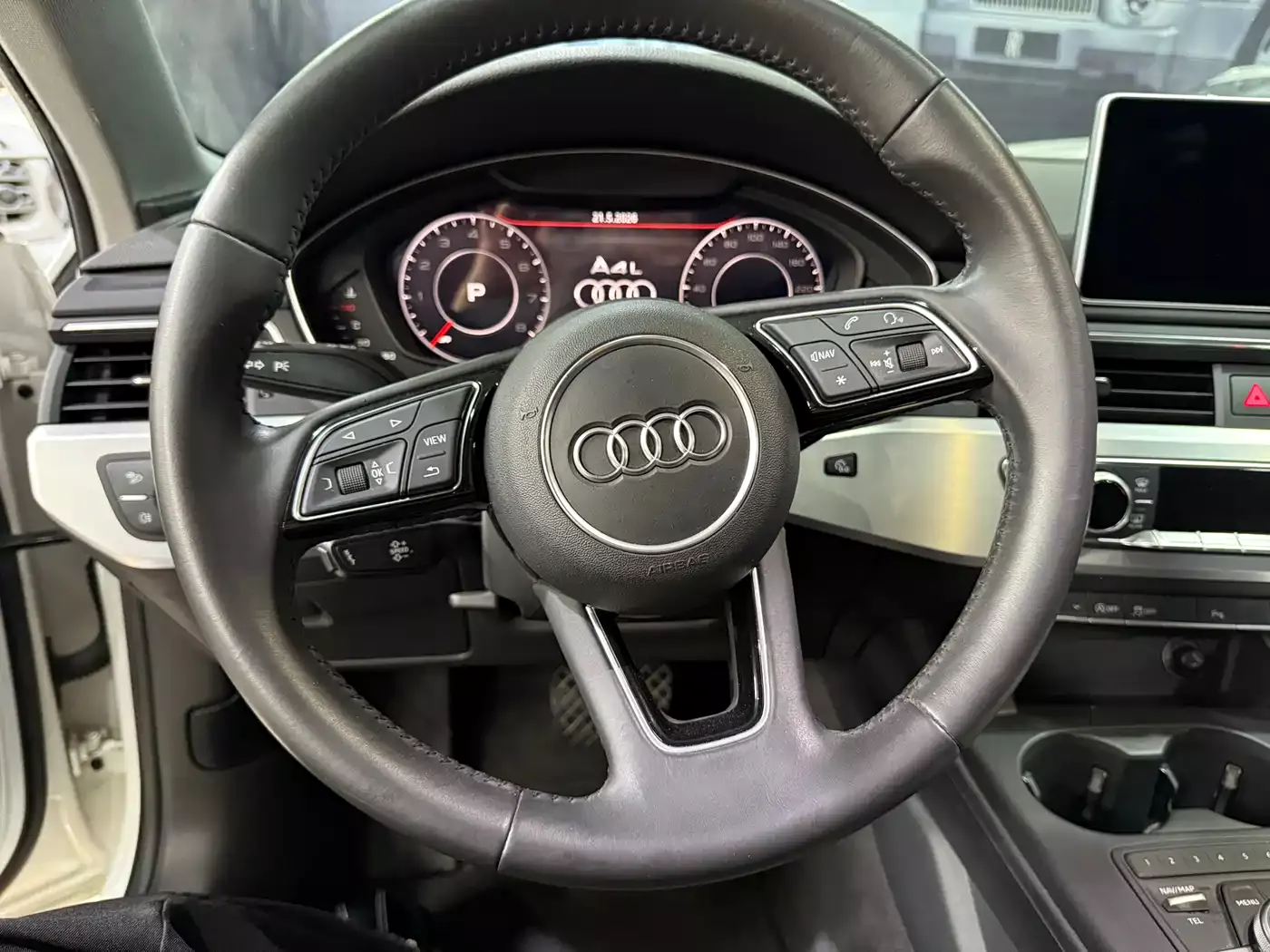 Audi A4L 2018 30th Anniversary 40 TFSI Fashion фото 7