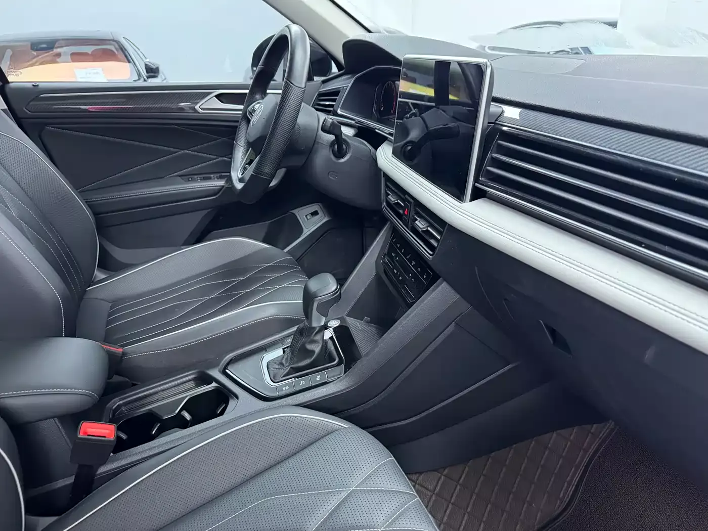 Volkswagen Tiguan L 2023 330TSI Auto 2WD Comfort Edition фото 17