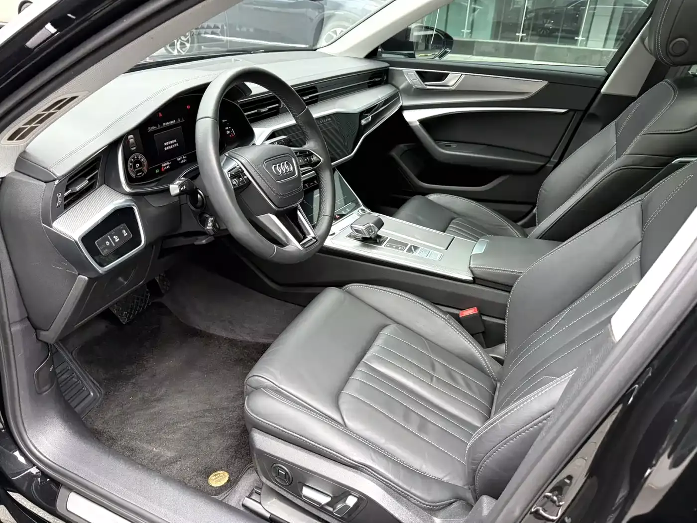 Audi A6L 2023 45 TFSI Premium Selection Elegance фото 6