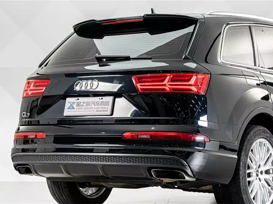Audi Q7 2019 55 TFSI S line Sport фото 7