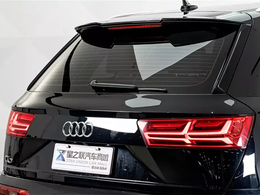 Audi Q7 2019 55 TFSI S line Sport фото 8