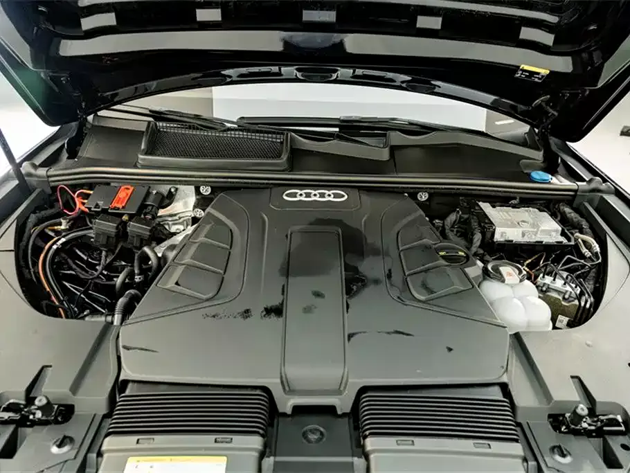 Audi Q7 2019 55 TFSI S line Sport фото 25