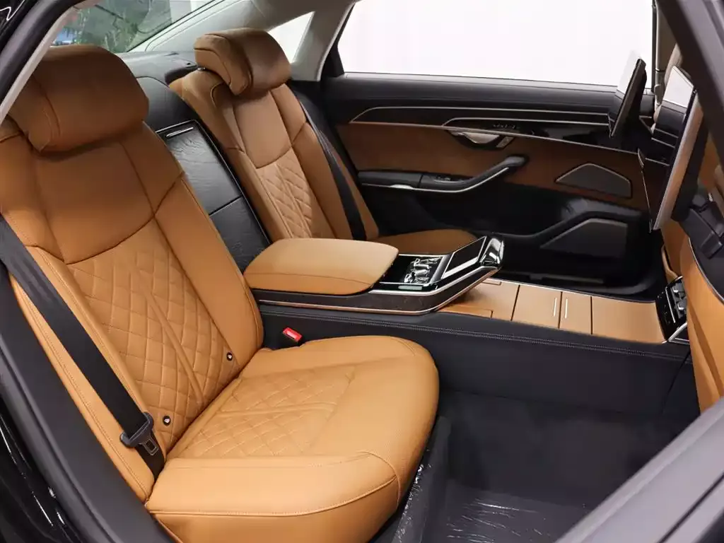 Audi A8 2025 A8L Horch Founder Edition 55TFSI фото 23