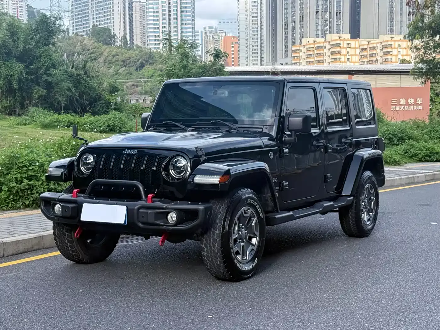 Jeep Wrangler 2017 3.0L Sahara 4-Door Comfort Edition