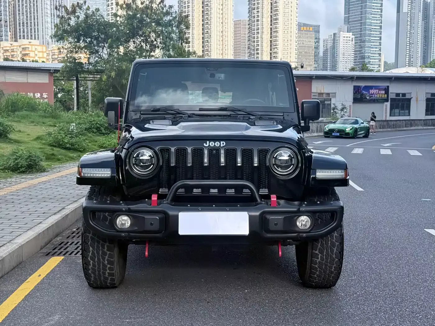 Jeep Wrangler 2017 3.0L Sahara 4-Door Comfort Edition фото 2