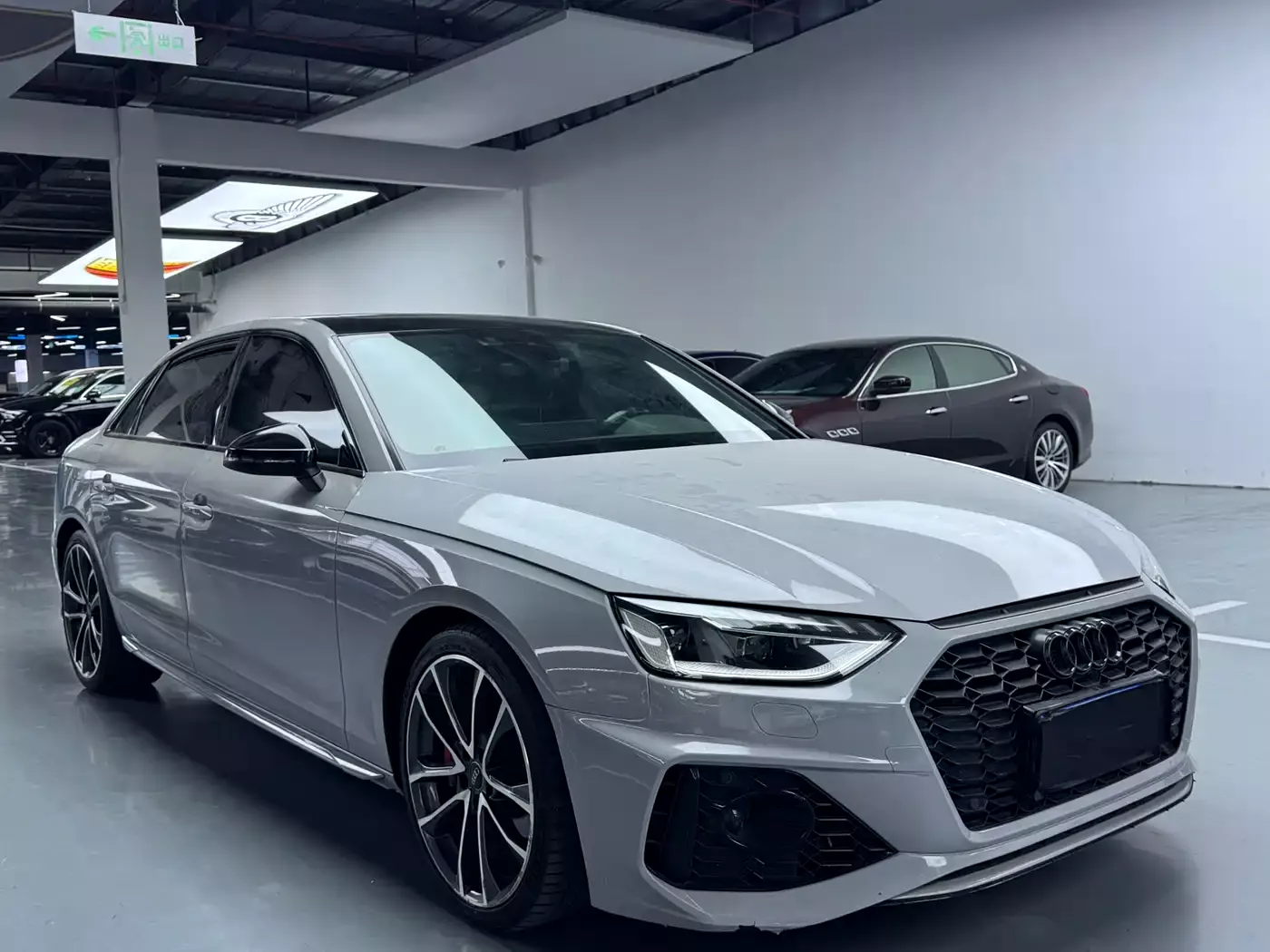 Audi A4L 2022 45 TFSI quattro Premium Dynamic фото 3