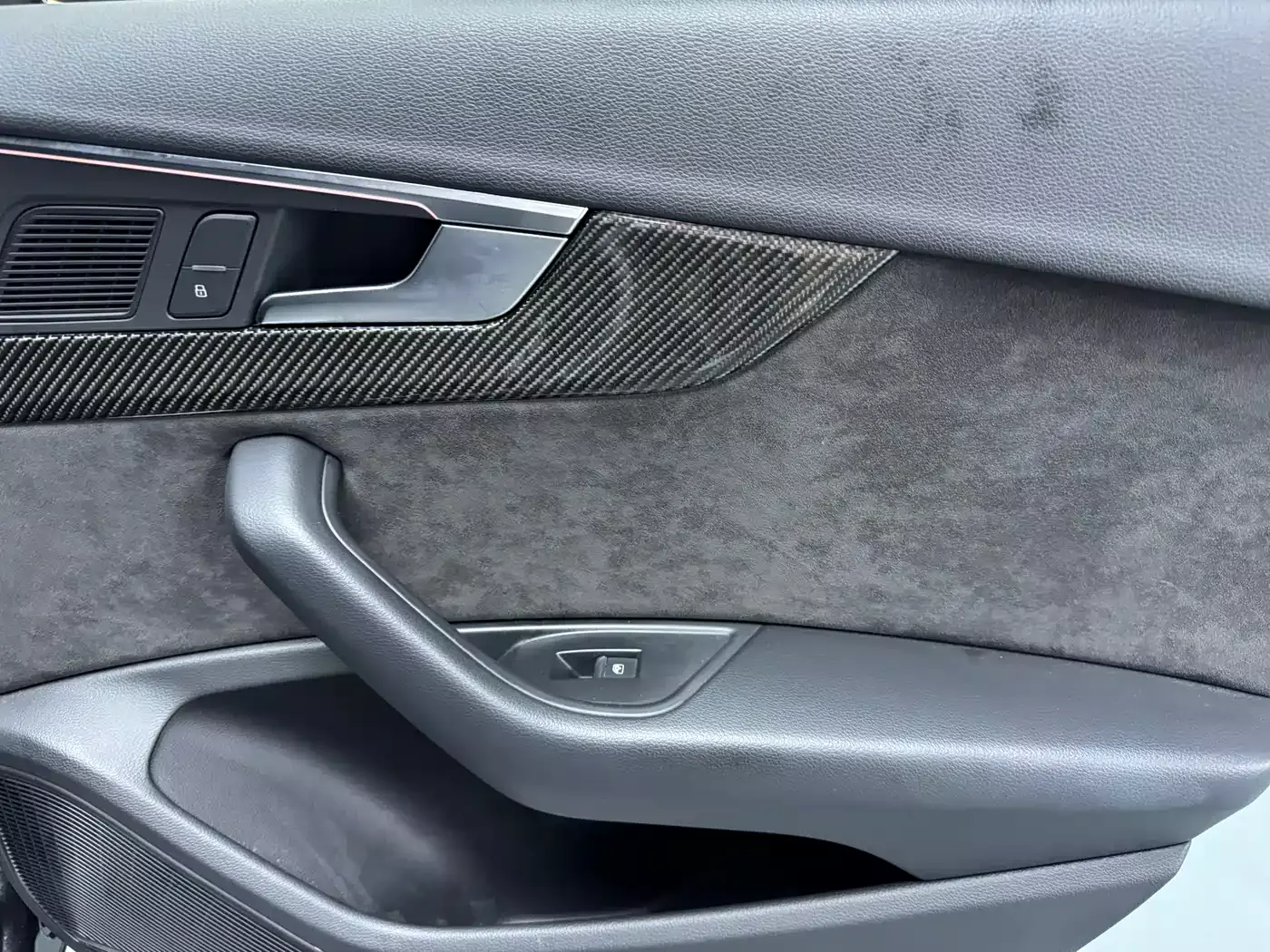 Audi A4L 2022 45 TFSI quattro Premium Dynamic фото 13