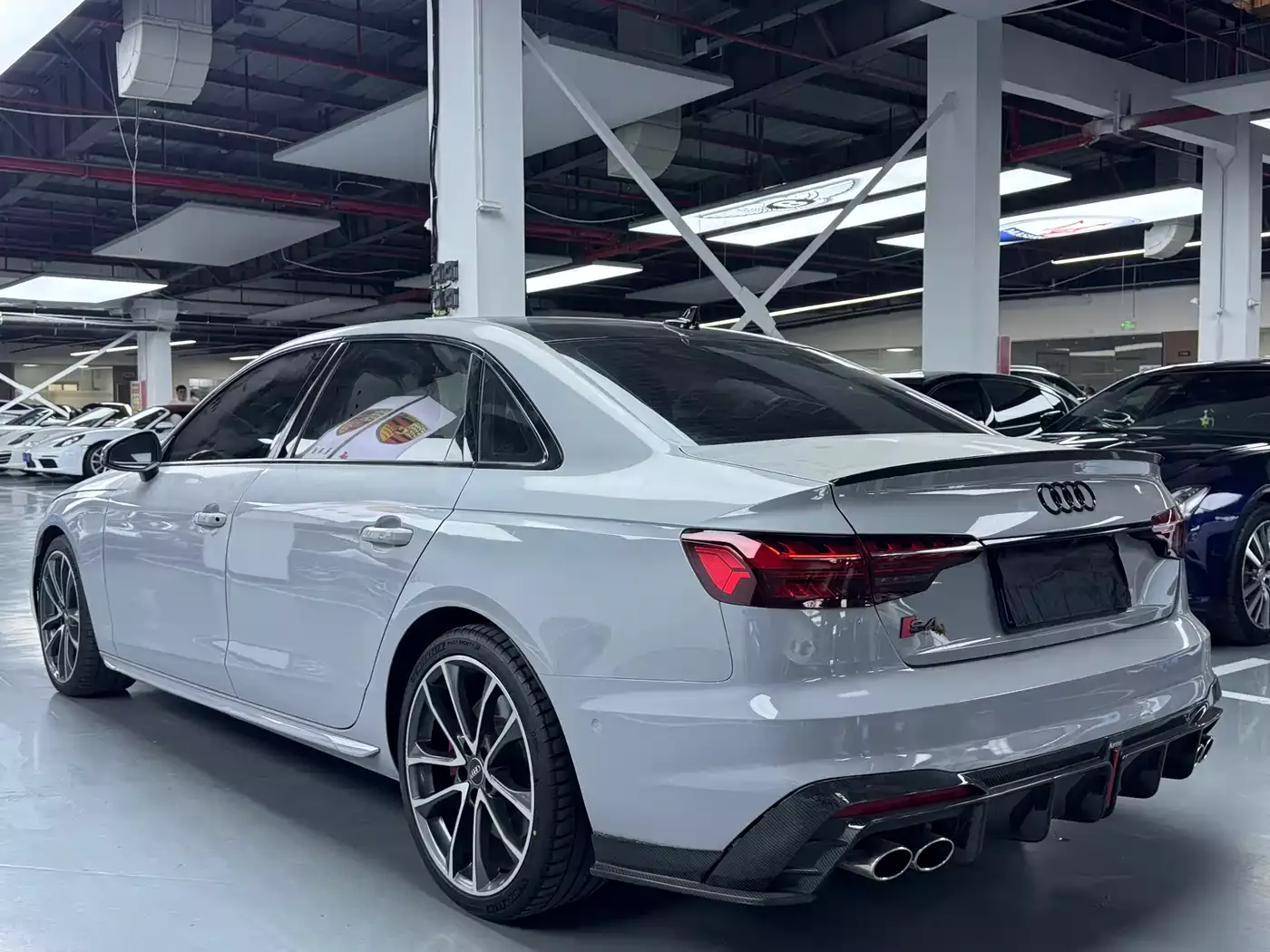 Audi A4L 2022 45 TFSI quattro Premium Dynamic фото 22