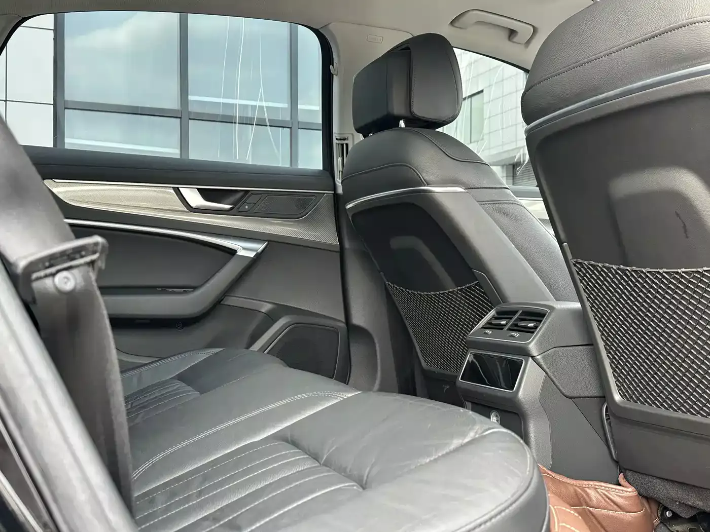 Audi A6L 2020 45 TFSI quattro Exclusive Dynamic фото 10