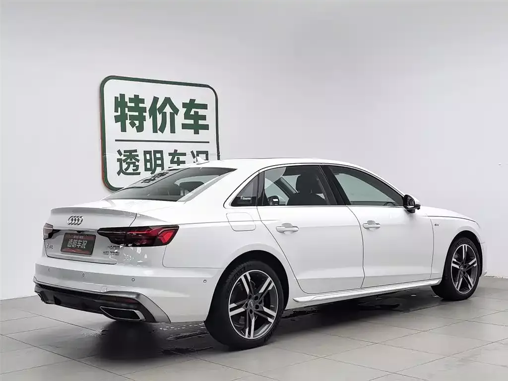 Audi A4L 2020 40 TFSI Luxury Dynamic фото 2