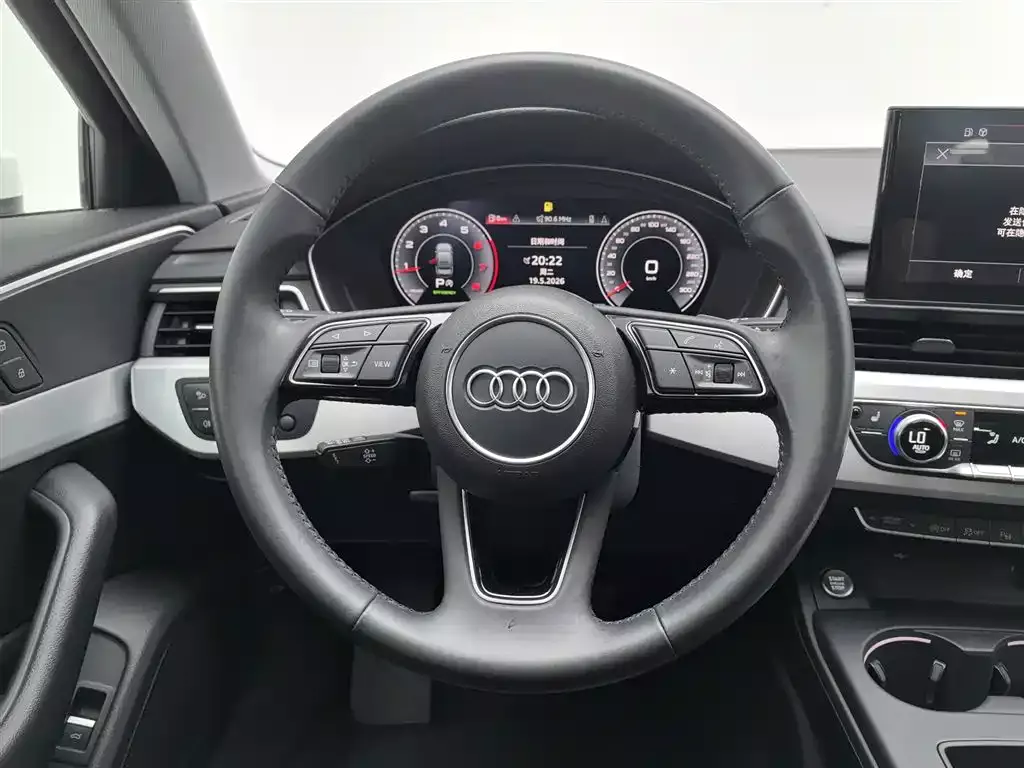 Audi A4L 2020 40 TFSI Luxury Dynamic фото 11