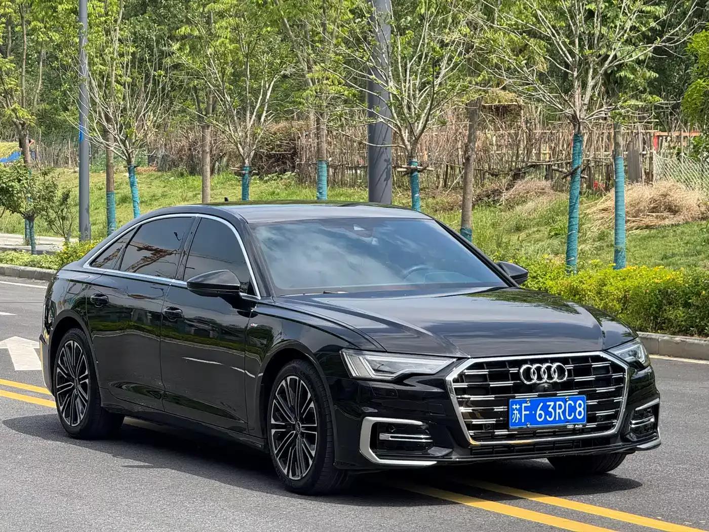 Audi A6L 2023 45 TFSI Premium Selection Dynamic фото 2