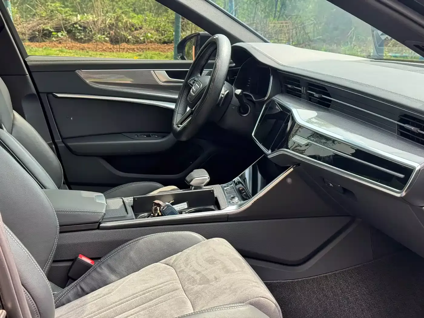 Audi A6L 2023 45 TFSI Premium Selection Dynamic фото 7