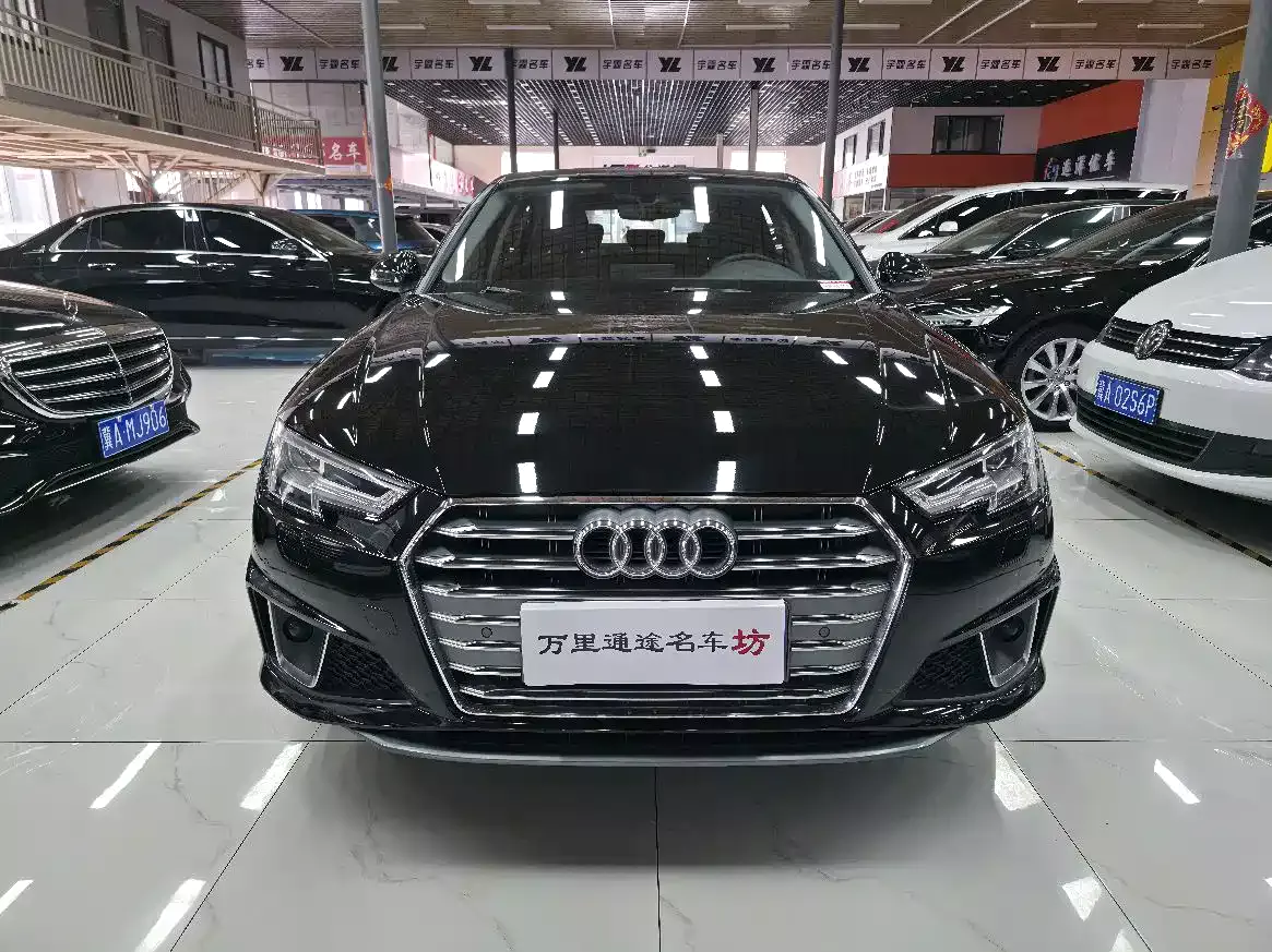 Audi A4L 2019 40 TFSI Fashion (China VI)
