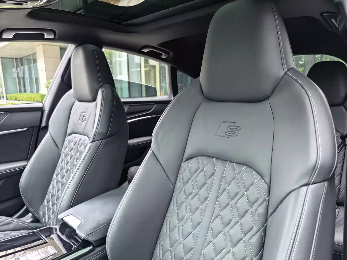 Audi A7 2024 55 TFSI quattro Exclusive фото 27