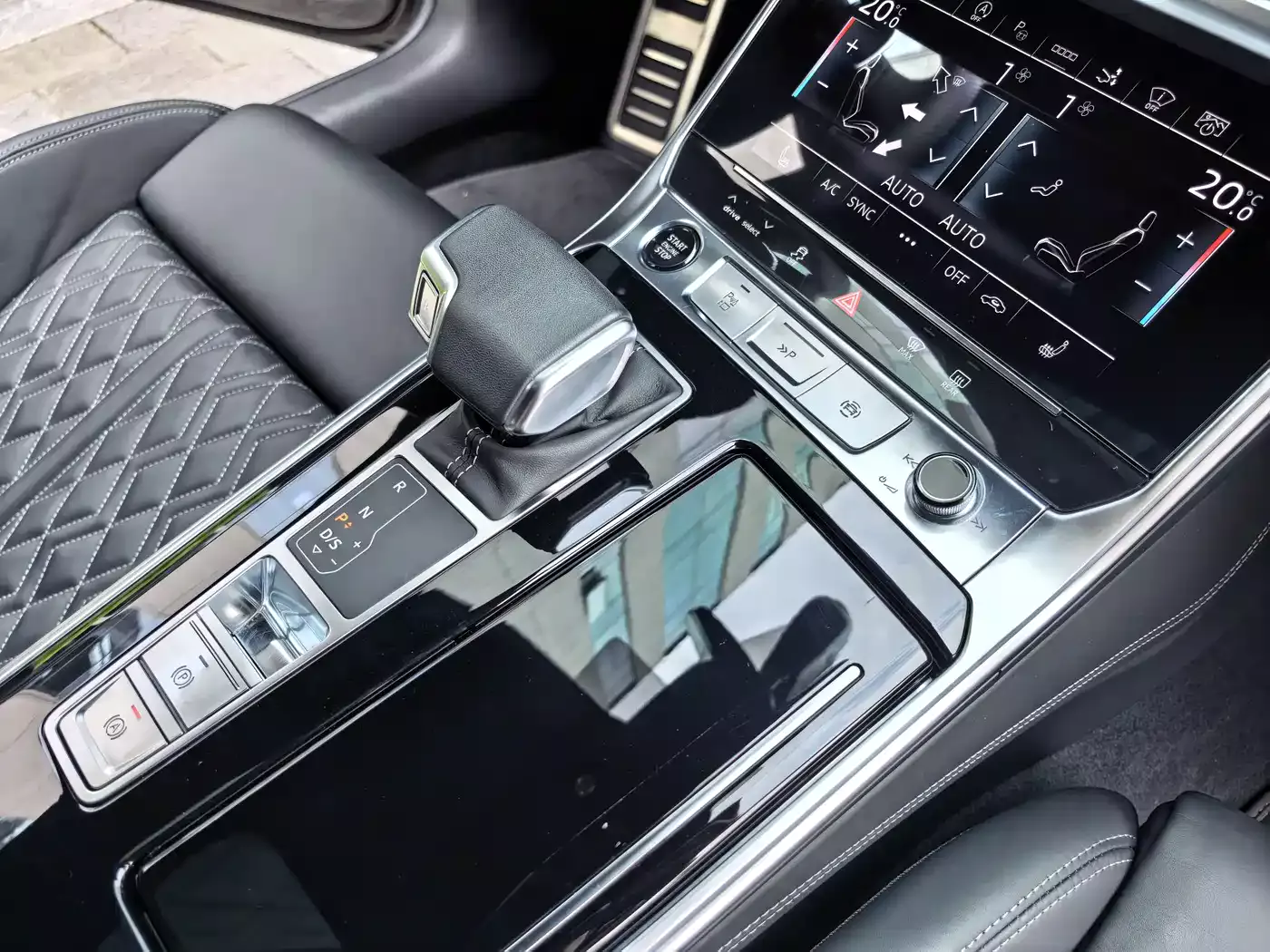 Audi A7 2024 55 TFSI quattro Exclusive фото 32