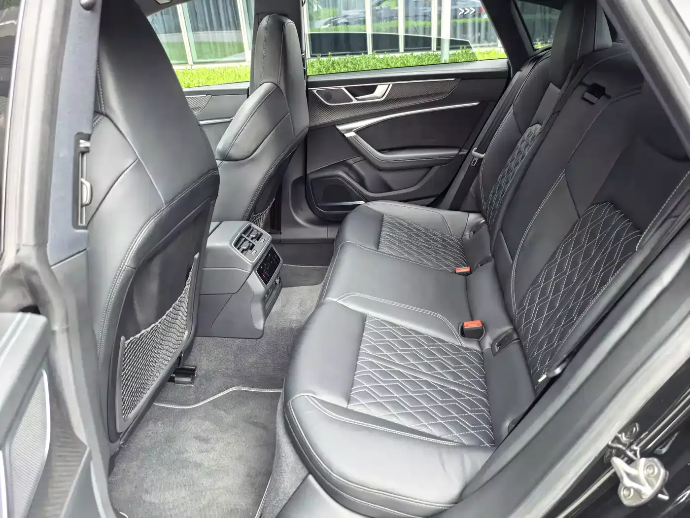 Audi A7 2024 55 TFSI quattro Exclusive фото 40