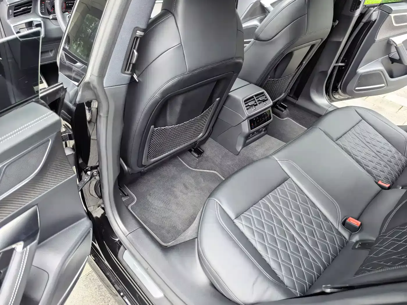 Audi A7 2024 55 TFSI quattro Exclusive фото 42