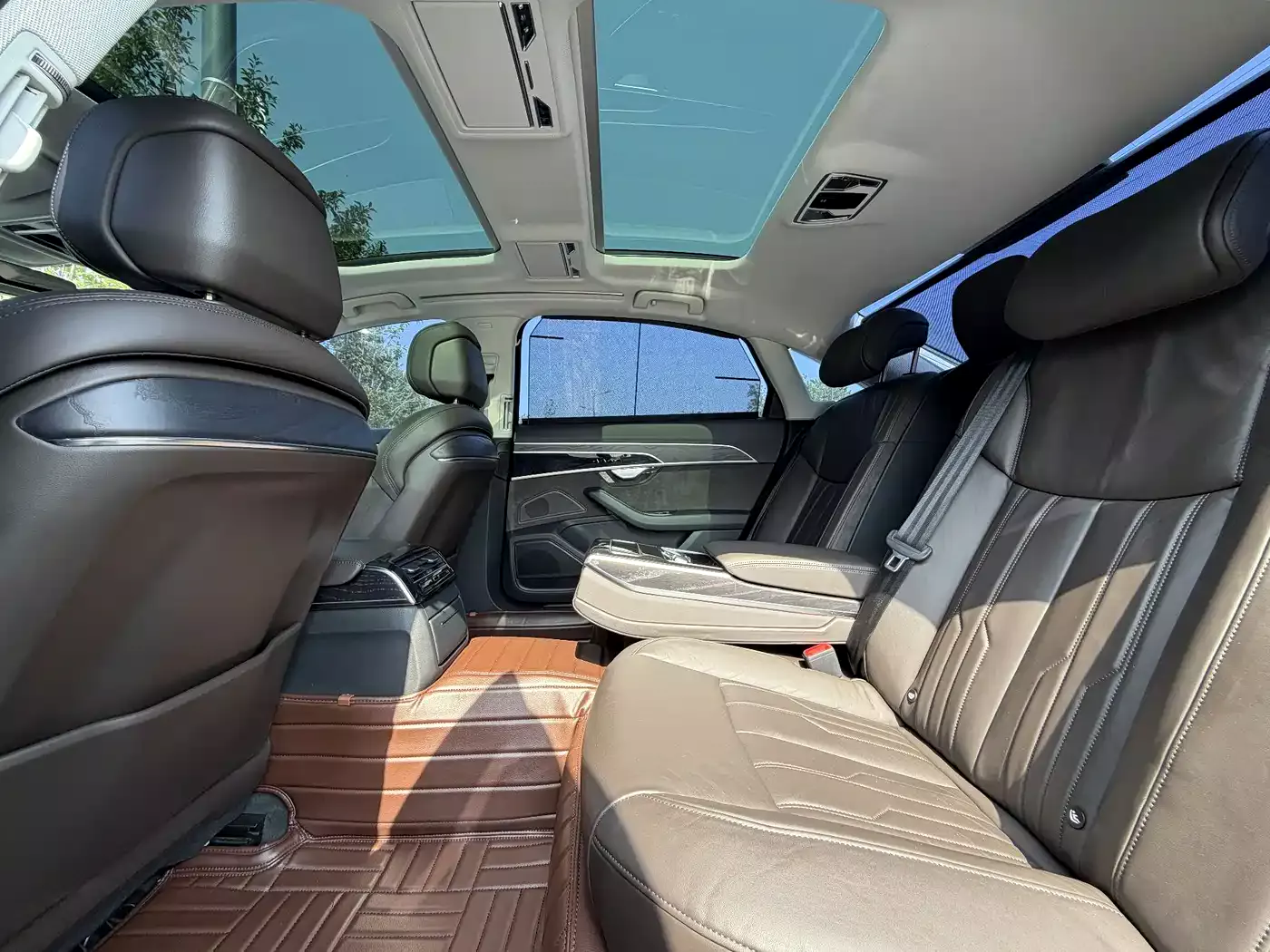 Audi A8 2019 Plus A8L 50 TFSI quattro Comfort фото 6