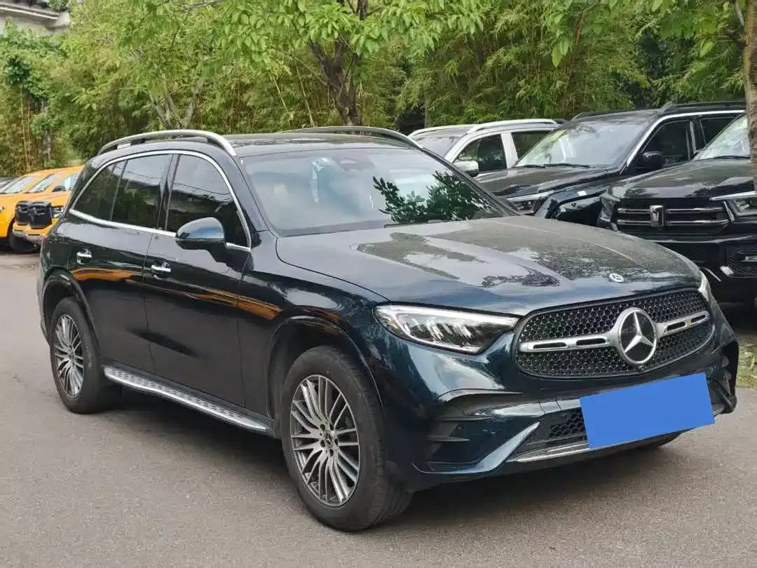 Mercedes-Benz GLC 2023 GLC 300 L 4MATIC Dynamic 7-Seater фото 3