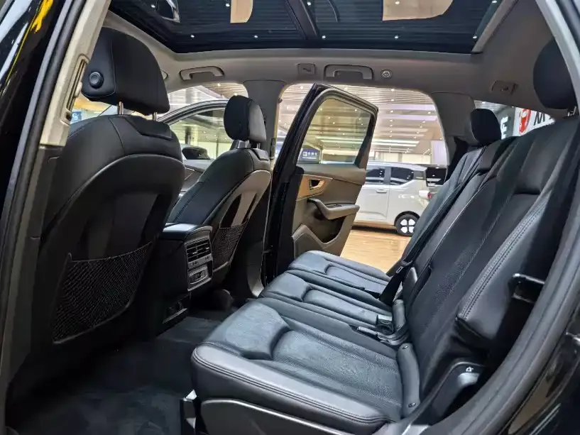 Audi Q7 2021 45 TFSI quattro S line Sport фото 5