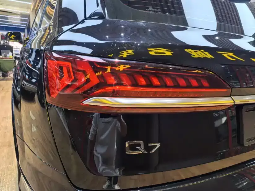 Audi Q7 2021 45 TFSI quattro S line Sport фото 21