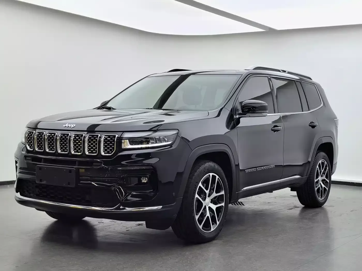 Jeep Grand Commander 2022 2.0T AWD Luxury Edition