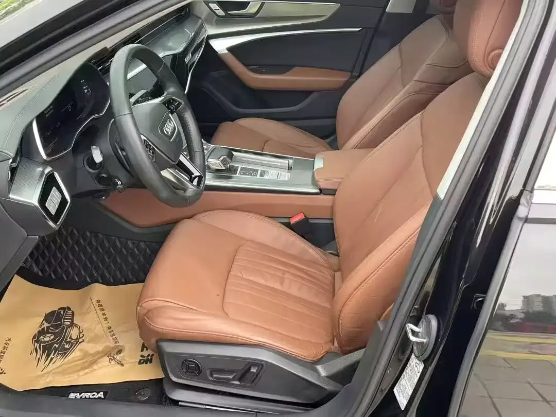 Audi A6L 2019 45 TFSI quattro Premium Elegance фото 4