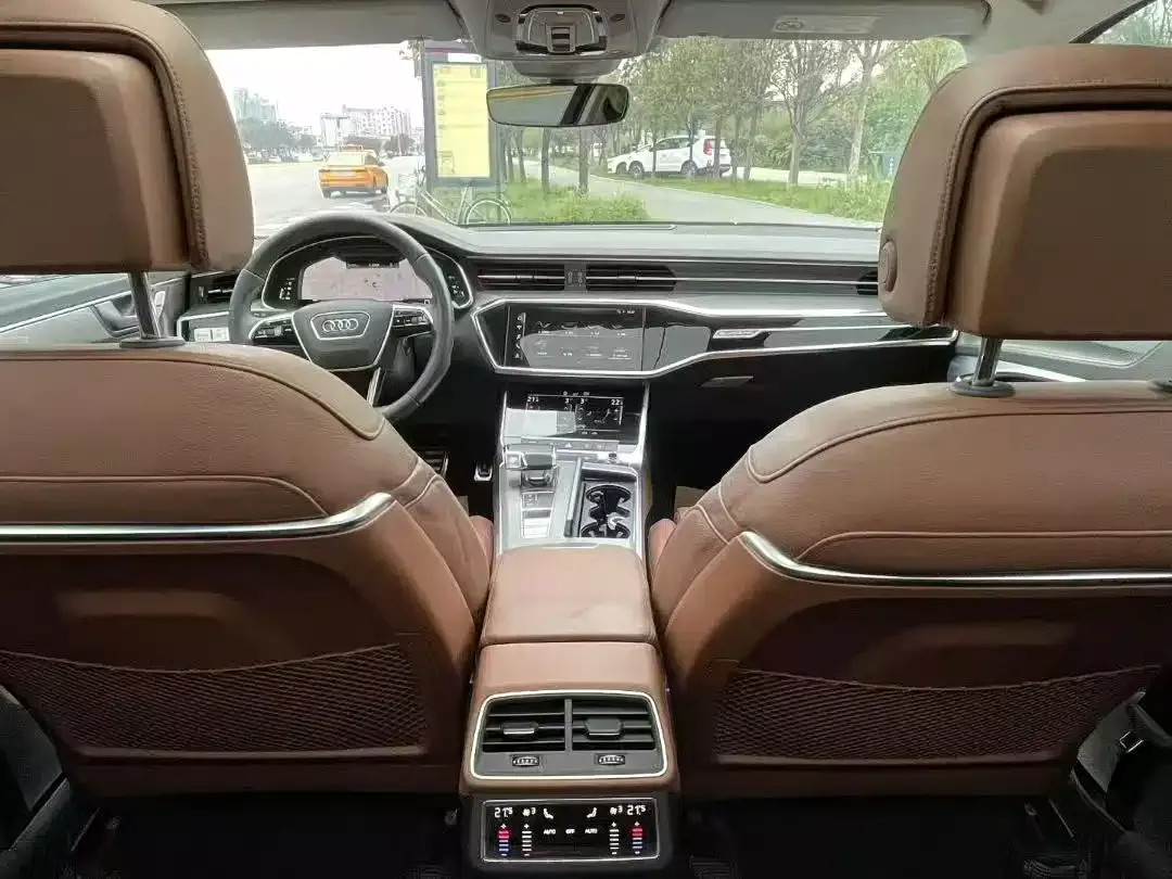 Audi A6L 2019 45 TFSI quattro Premium Elegance фото 5