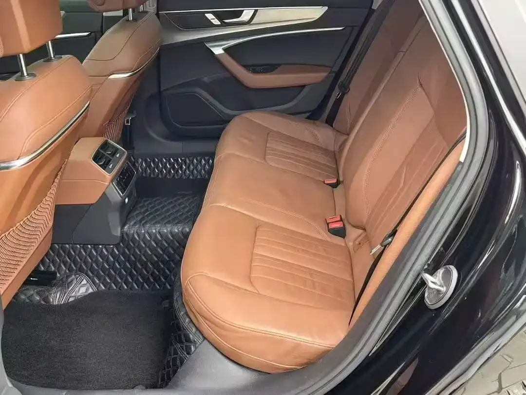 Audi A6L 2019 45 TFSI quattro Premium Elegance фото 6