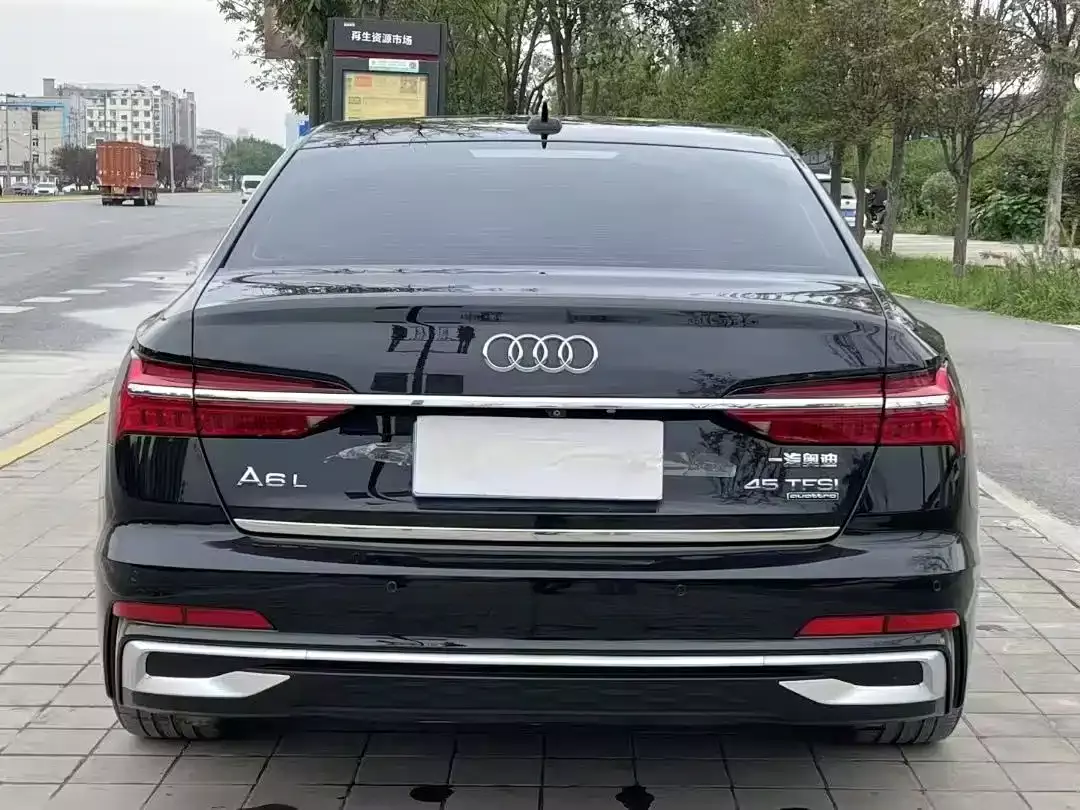 Audi A6L 2019 45 TFSI quattro Premium Elegance фото 8