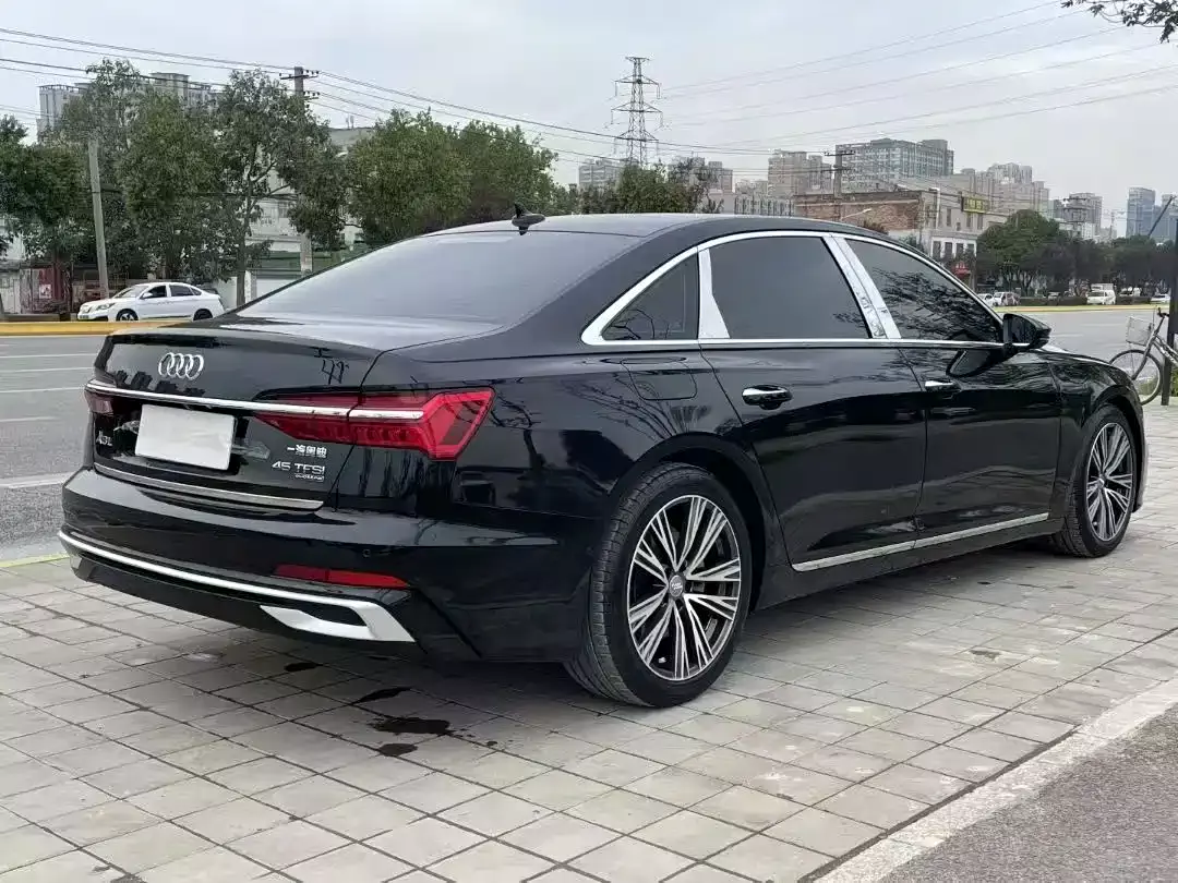 Audi A6L 2019 45 TFSI quattro Premium Elegance фото 9