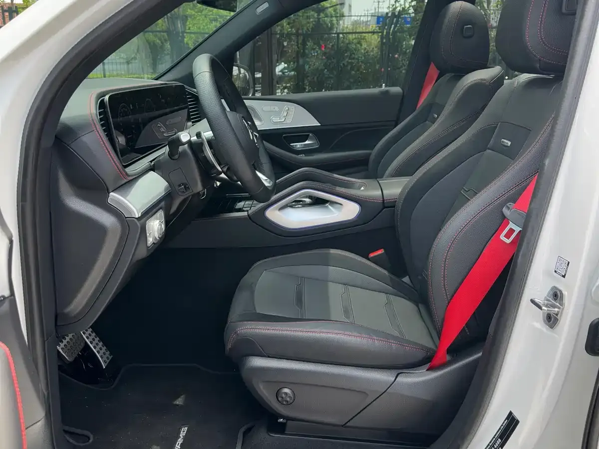 Mercedes-Benz GLE AMG 2025 AMG GLE 53 4MATIC+ фото 10