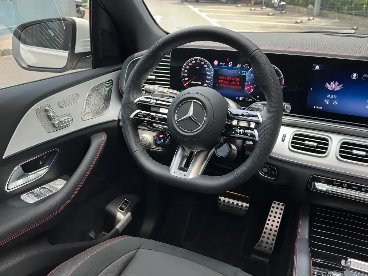 Mercedes-Benz GLE AMG 2025 AMG GLE 53 4MATIC+ фото 18